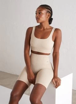 Cafè Au Lait Ribbed Seamless Bra -AIM'N NL Winkel 29d28f7e285c2ced934dc4c7ad246620243f68a80a26aa040bcb602dbf62d2a9