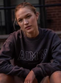 Shadow Grey College Sweatshirt -AIM'N NL Winkel 34b81562b3c749ffcd5f1b1de35cd54eac9ae654fde3e470df2cec94825758b9