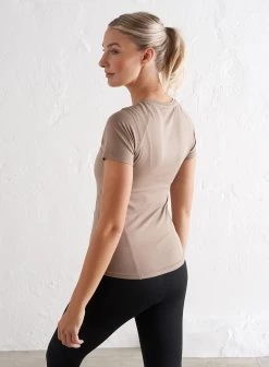 Espresso Soft Basic Short Sleeve -AIM'N NL Winkel 35247ea0afd7dfea8b2d1a848babac92820ed7788816e6119dae8ab35c77242a