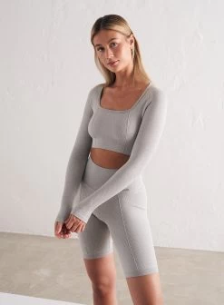 Light Grey Melange Luxe Seamless Cropped Long Sleeve -AIM'N NL Winkel 3c1f3a7ea26b70473bb271ccb0f59a1c739eb15e790eddcdc484053b8fd5d245