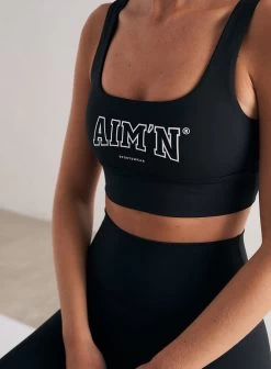Black College Core Bra -AIM'N NL Winkel 450f0c83f5ce1f7f689376a304c95833d2b68c8b7385c9cc9ef97fff4b0982c3
