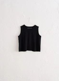 Black Soft Basic Split Back Tank -AIM'N NL Winkel 48b219ac3d03d9aceac888cd7c1bdfd3a84017125fbbedef249fbd510d600137