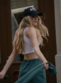 Black College Cap -AIM'N NL Winkel 4a7e766cbcfaf46eda6ca736f76ea5df1adb7f364bb9f25c91ae045324b67304