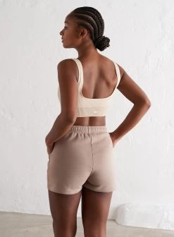 Espresso Classic Sweat Shorts -AIM'N NL Winkel 600a4c1587134d2456c10bc3a20e7577f01321ef667eb5536f9afeeecdcfae60