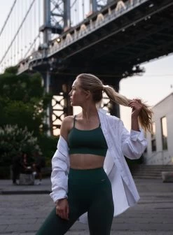 White Oversized Shirt 15 White Oversized Shirt -AIM'N NL Winkel 6ce753775666fedf833aeca3b820276cac13efc4af9228fa5501e612c44342bb cf39d0a8 c5fa 49b5 b81c efb113cd0fb7