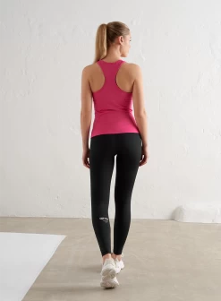 Sugar Rush Edge Core Racerback Singlet -AIM'N NL Winkel 7fa934e2039cee37d0be7d7dea2cbd864e29ebc09205a7aede14ca29f5adcd40