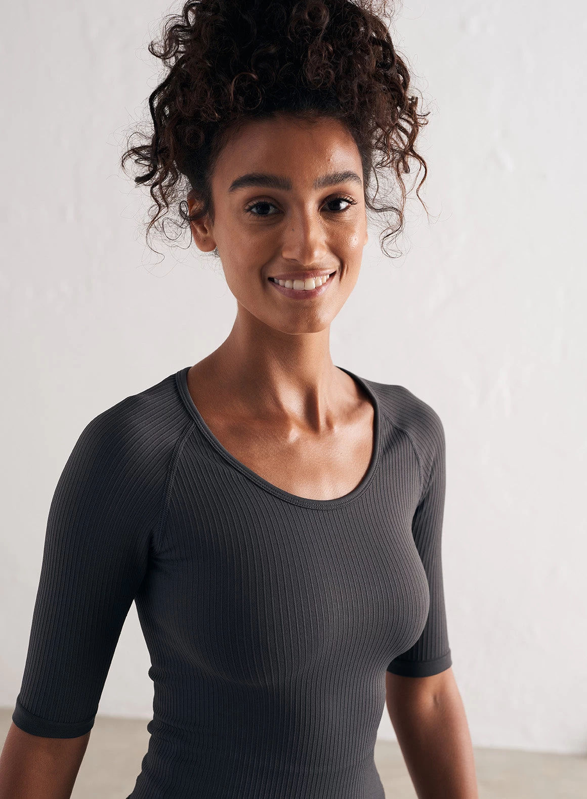 Shadow Grey Ribbed Seamless Scoop Neck Short Sleeve 1 Shadow Grey Ribbed Seamless Scoop Neck Short Sleeve