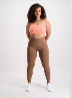 Peach Ribbed Seamless Bra -AIM'N NL Winkel b8d0662763be8e70e2f7ccd8d869fbb9bc69180d9460d3fc244d1c06fb5479f0