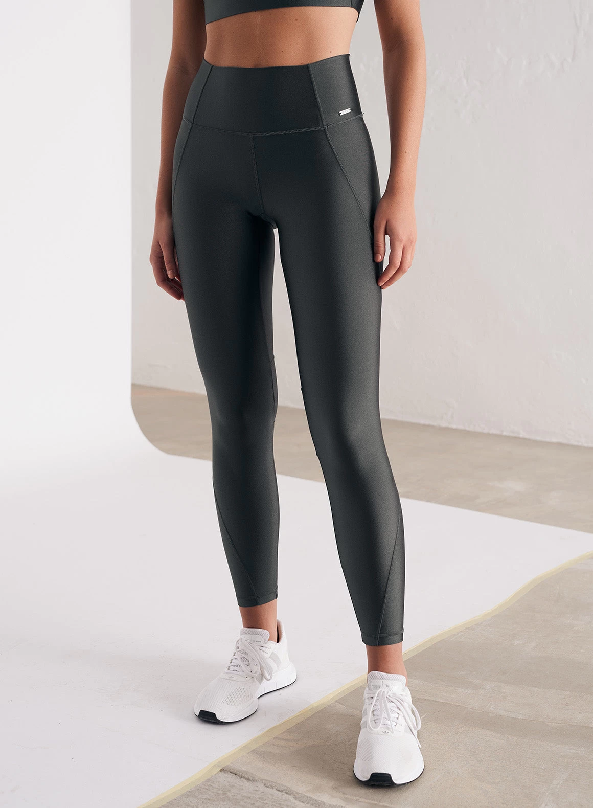 Shadow Grey Pace Shimmer Tights 1 Shadow Grey Pace Shimmer Tights