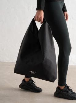 Black Everyday Tote -AIM'N NL Winkel c9c2057251fc508d66193975183508b434e9c006471c2922d3027e54b74513e4