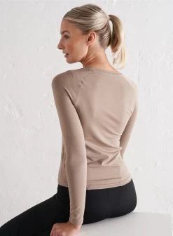 Espresso Soft Basic Long Sleeve -AIM'N NL Winkel d0ad202002a4cca375d09d6760d8bc1a7abd124d276279c60c5b8248e950928f