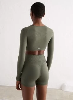 Olive Motion Seamless Cropped Long Sleeve -AIM'N NL Winkel d0e5dc72bacfd968c6921d29e66325839c22454a63bdd4ab55792f06f1b7b4ac