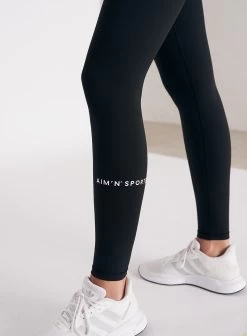 Black Sportswear Tights 10 Black Sportswear Tights -AIM'N NL Winkel d666c126bc7315f46550073283335da2e1f064c441ee14de7d364eb40dc09056