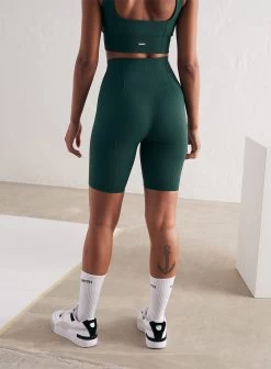 Pine Green Luxe Seamless Biker Shorts -AIM'N NL Winkel dfd0feff1ffd6177bb274150c656668c9e8862fe172f8525e785d5a2111d84dd