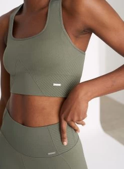Olive Motion Seamless High Support Bra 11 Olive Motion Seamless High Support Bra -AIM'N NL Winkel e7376ea5d0be6c2650f851ede1b8ca0ab800a27e4cb2187f7cc0fa4af3ccac16