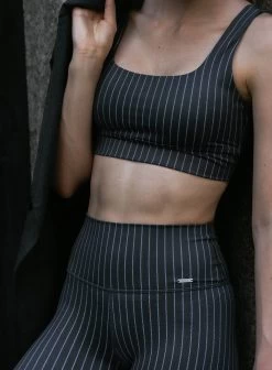 Pinstripe Core Bra -AIM'N NL Winkel e773c7a3f075983b682f901cbb063f985423d59324bf0966ebc51a0dda0c3e99