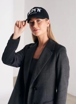 Black College Cap -AIM'N NL Winkel efeda98ac745d14f03dd5d101a03fc92903db62062aae1b8c497dfa4d2aa18f2