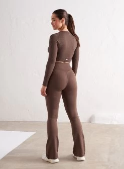 Macchiato Ribbed Seamless Flare Tights -AIM'N NL Winkel f7382d7a0bd4f9ee36a6f36529ad78cdf430504e712fa14f4ea1240b43d2ef85