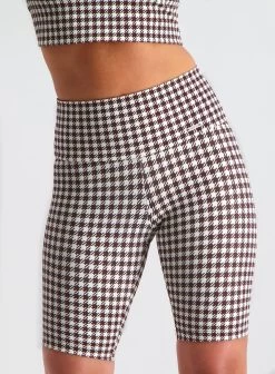 Off-White Dogtooth Biker Shorts -AIM'N NL Winkel fc54c522c81622bd9c4462ad12a938364f6bac80da86f31cbd115a95d409af43