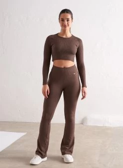 Macchiato Ribbed Seamless Flare Tights -AIM'N NL Winkel fd50882f5a3863e28eeae0e275aea41d8ee1c335b3389f0e21be2c551cad9112