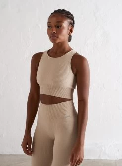 Cafè Au Lait Ribbed Seamless Crop Top -AIM'N NL Winkel fdc35ef9e09c8b0b30173684cff90ba35ea3f99e8b5d0b38efaae952f58df7b8